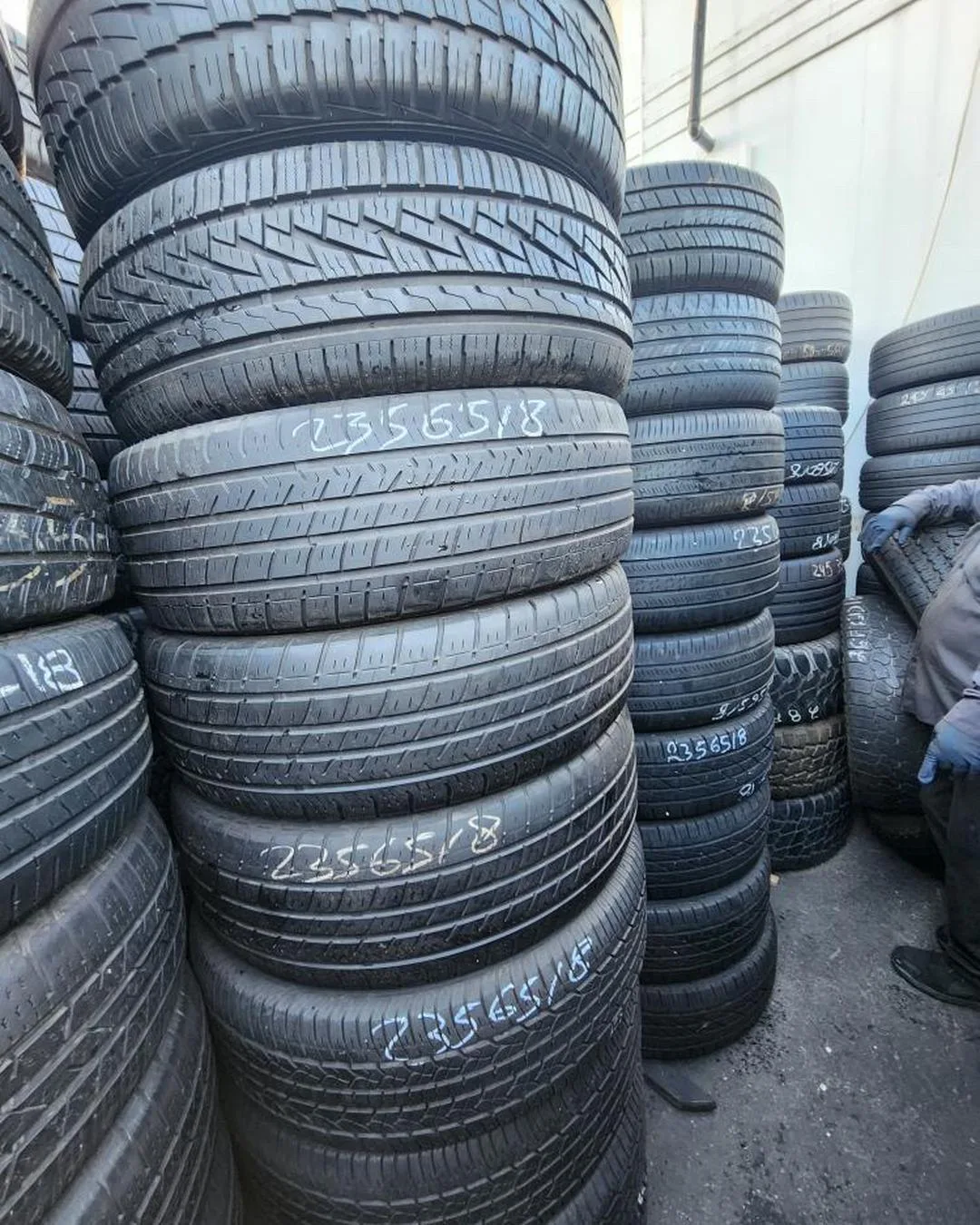 Truck tire lane at Garcia Wheels and Tires